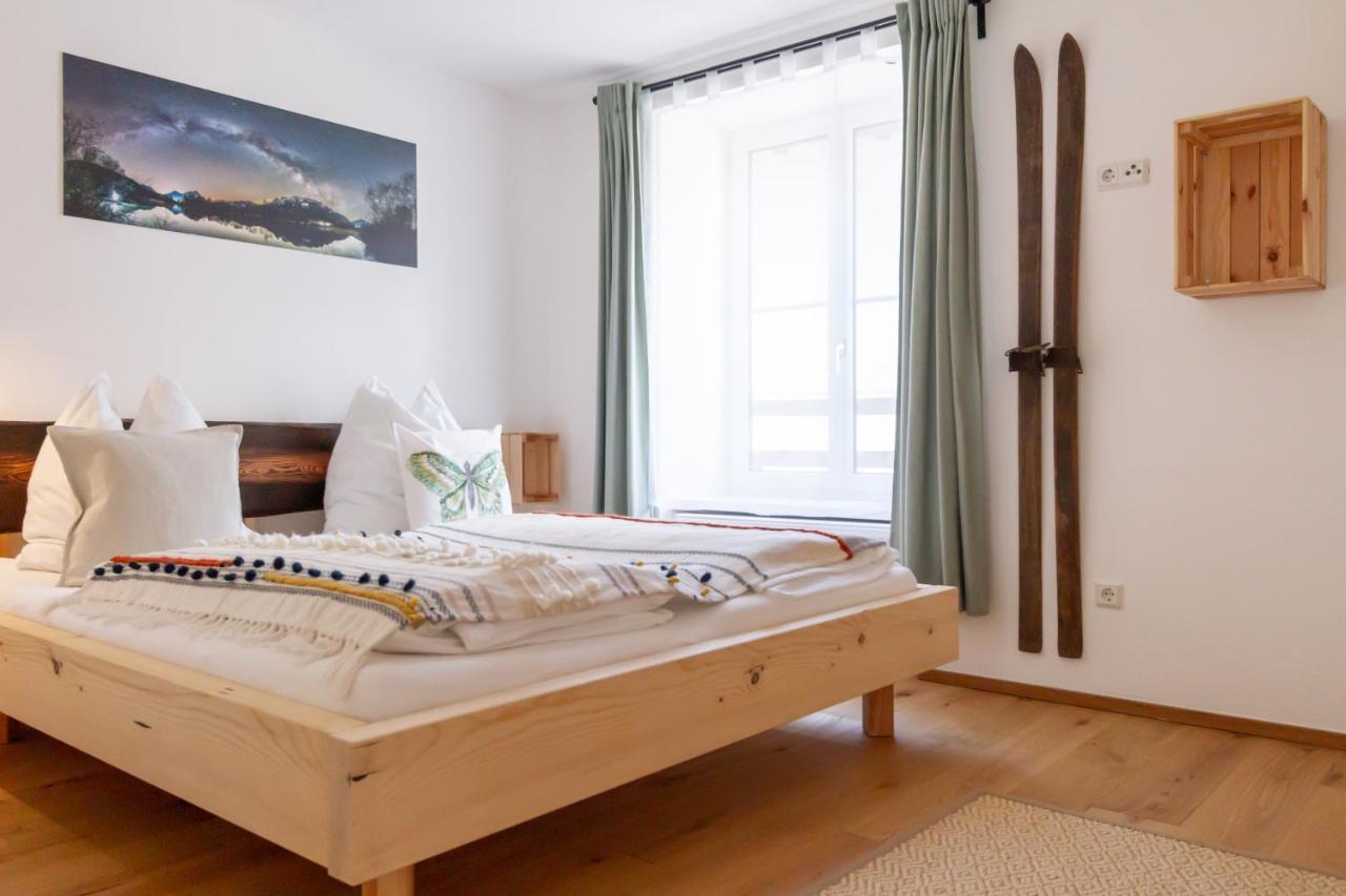 아드몬트 Gastehaus Zeitraum B&B 외부 사진